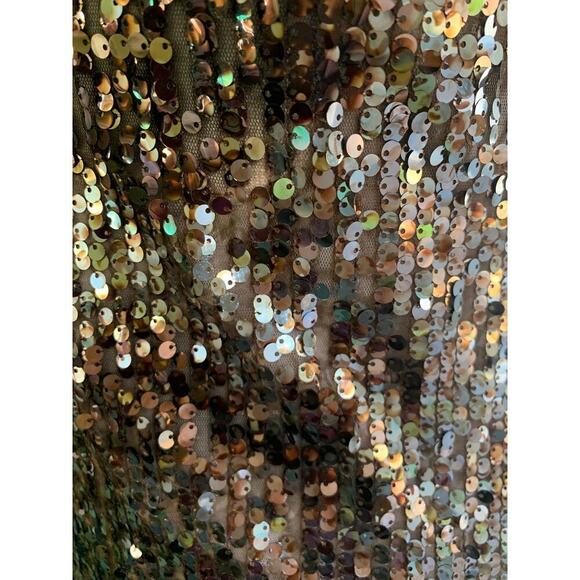 Forever 21 Gold Sequined Bodycon Short Sleeved Holiday Evening Dress size Medium - Picture 5 of 8